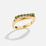 Elisa – Anillo dorado con delicada doble fila.