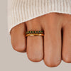 Elisa – Anillo dorado con delicada doble fila.