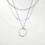 Collar abierto de tres hileras