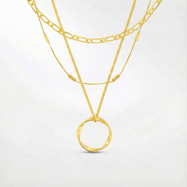 Collar abierto de tres hileras