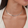 Katharina – Silver chain with a smooth movement.