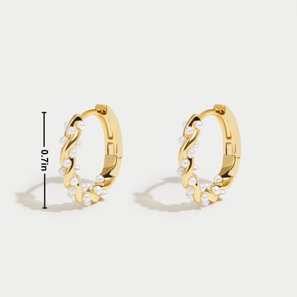 Viktorie-Lena – Pendientes dorados con una textura delicada.