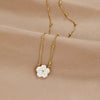 Jana – Collar doble con colgante redondo.