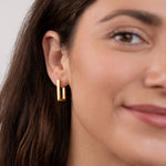 Karolína – Pendientes de oro con mezcla geométrica.